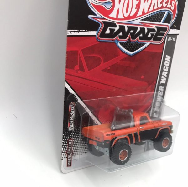 Hot wheels Garage 70 Dodge Power Wagon real riders metal metal W Protector Discount