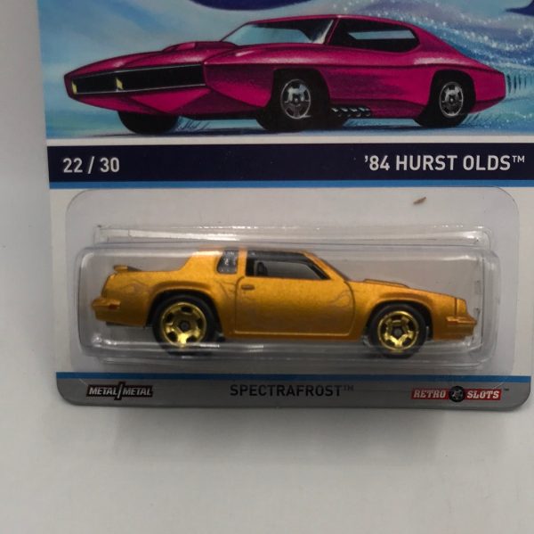 Hot wheels cool classics 84 Hurst Olds 22 30 metal metal retro slots pink car on card Z2 Online now