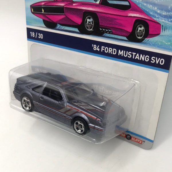 Hot wheels cool classics 84 Ford Mustang SVO 18 30 metal metal retro slots pink car on card Z5 Fashion