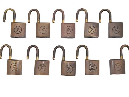 Authentic Louis Vuitton Padlock 10Set Old Model LV 5129D Supply