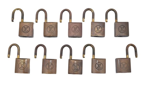 Authentic Louis Vuitton Padlock 10Set Old Model LV 5129D Supply