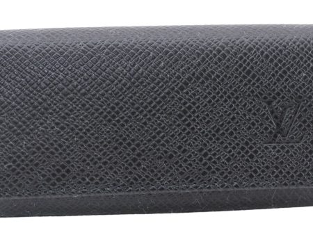 Authentic Louis Vuitton Taiga Multicles 4 Four Hooks Key Case M30522 Black 4368E For Sale