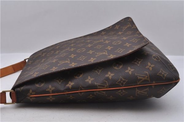 Authentic Louis Vuitton Monogram Musette Shoulder Cross Body Bag M51256 LV 5603E For Sale